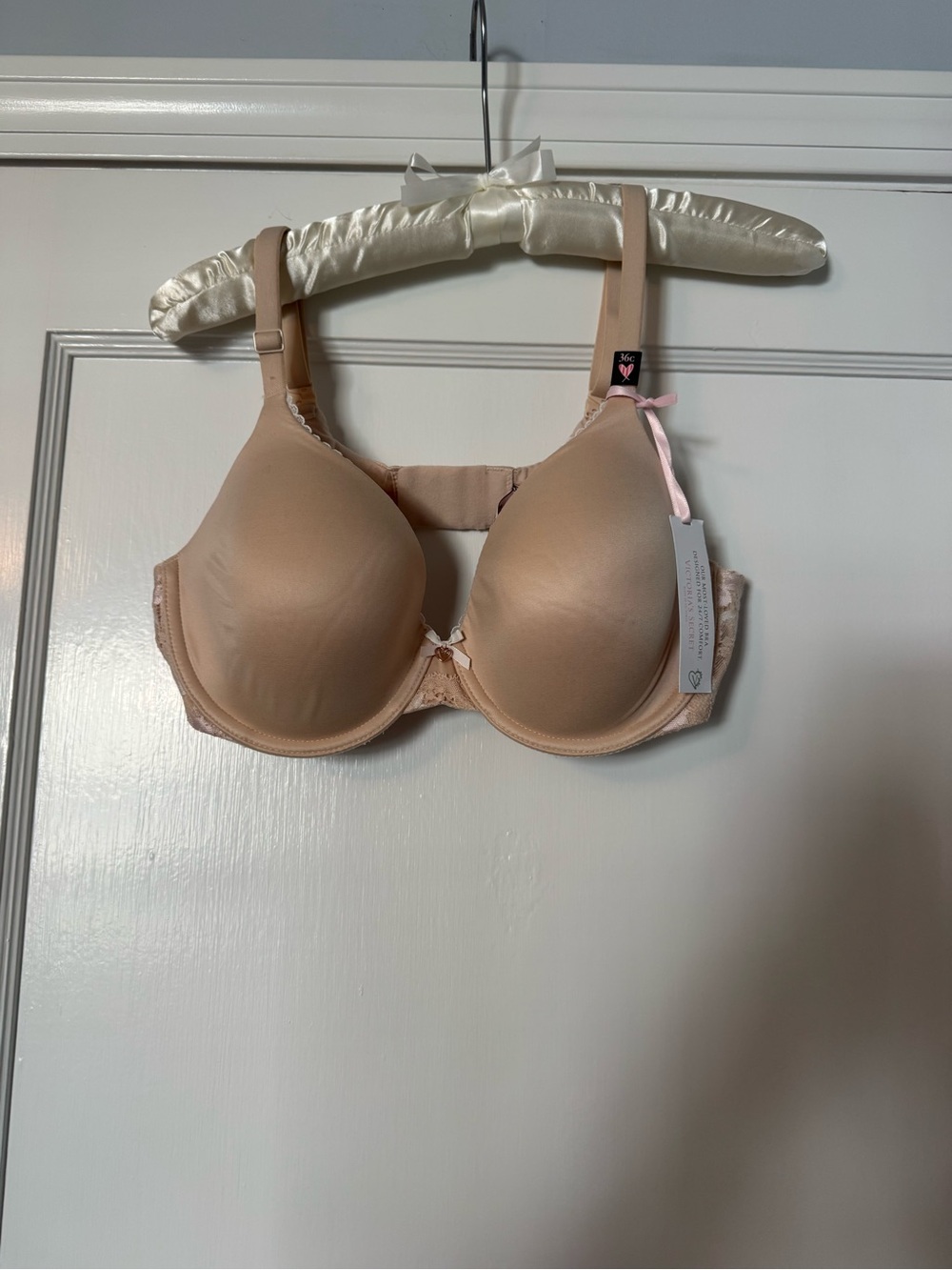 Nude Victoria Secret T-Shirt Bra with Lace Trim - Women Intimates